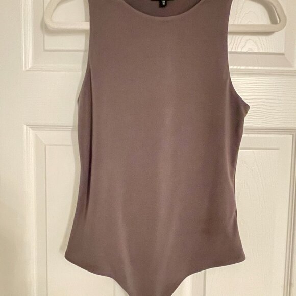 Dynamite Sabina sculpting grey bodysuit - Picture 2 of 4